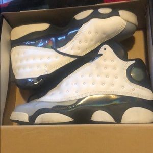 Jordan’s sneakers size 5